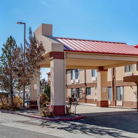 Econo Lodge Пуэбло Экстерьер фото