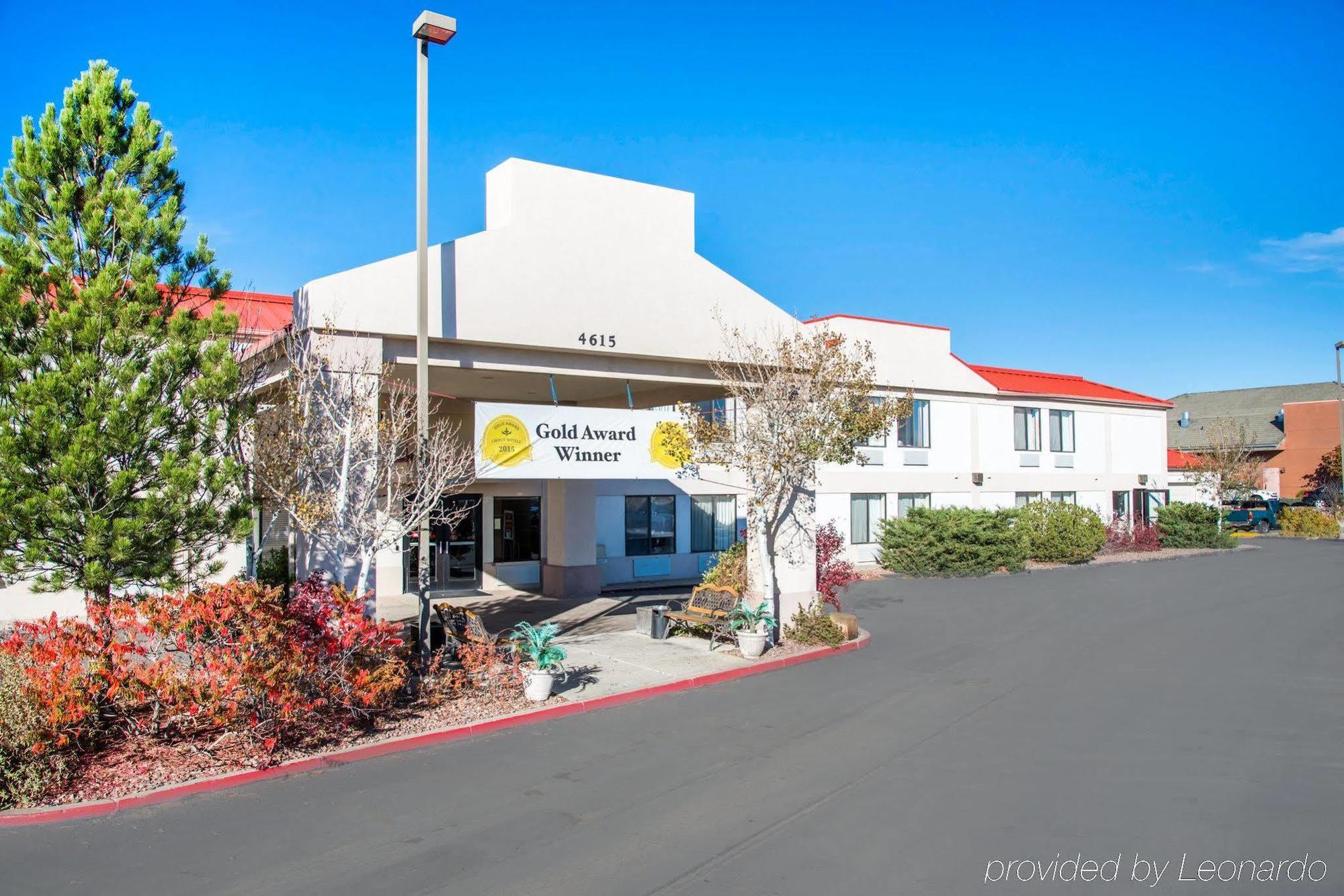 Econo Lodge Пуэбло Экстерьер фото